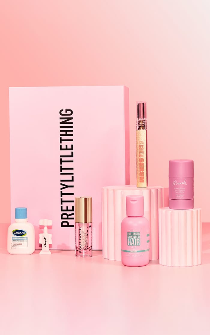 PrettyLittleThing Home & Beauty Travel Essentials Box